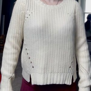 White Delia’s sweater